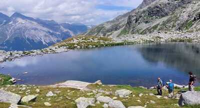 Foto copetina Laghi Azzurri │ Spluga